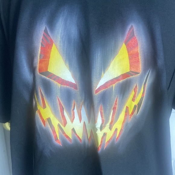 Halloween Creepy Jack-O-Lantern Black Tee sz L NWOT - Picture 2 of 2